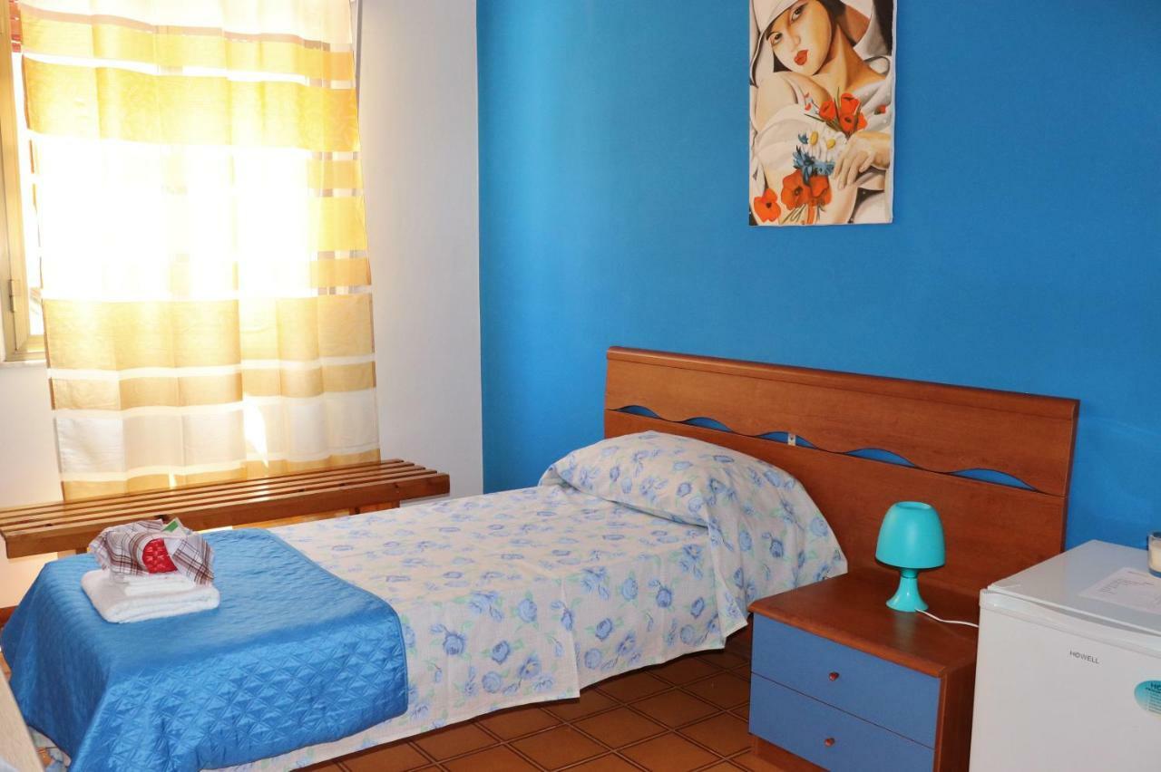 B&B Nettuno Beach Milazzo Exterior foto